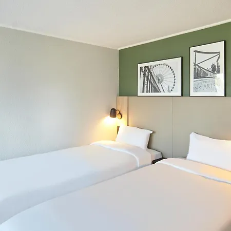 Campanile Le Havre Nord - Hotell