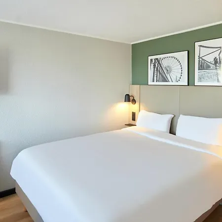 Campanile Le Havre Nord - 3* Montivilliers
