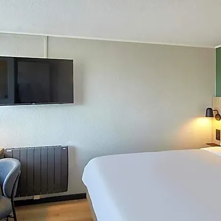 Campanile Le Havre Nord - Otel