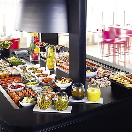 Campanile Le Havre Nord - Hotel Montivilliers