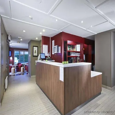 Campanile Le Havre Nord - Otel Montivilliers