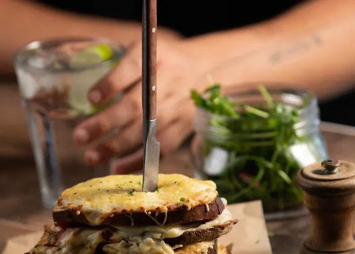 Campanile Le Havre Nord - Hotel Montivilliers